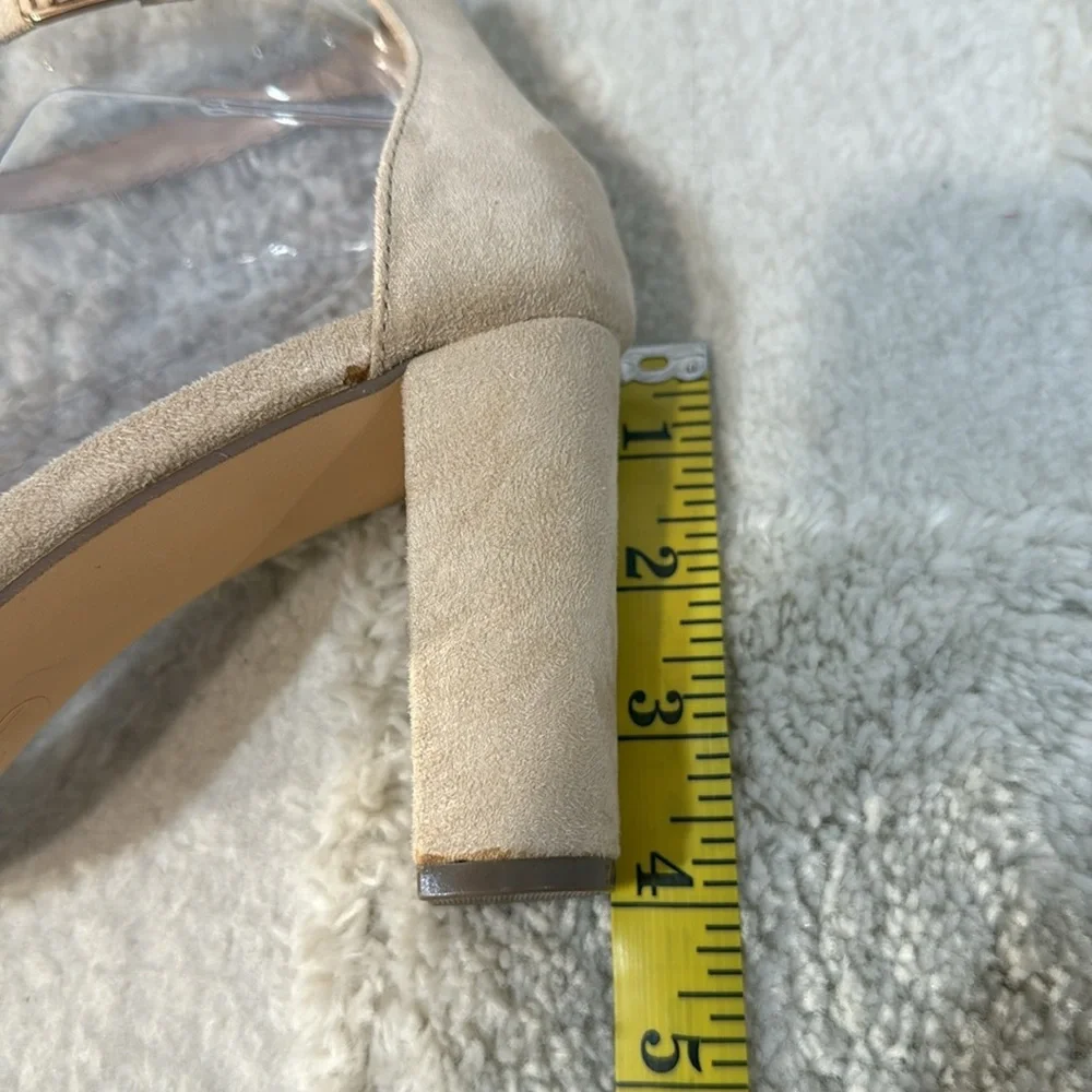 CUSHIONAIRE 8.5 Bliss Cream Block Heel Sandals